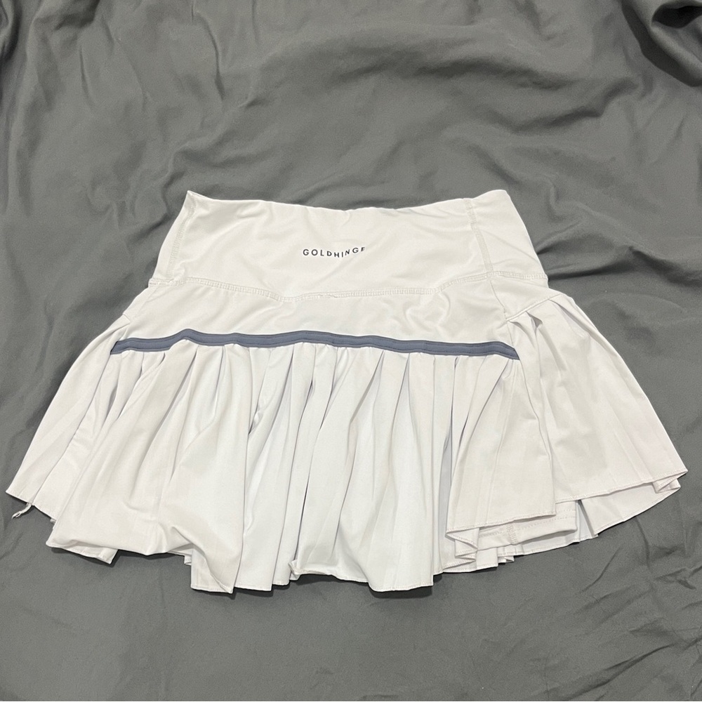 Gold Hinge Off-White Pleated Tennis Skirt
